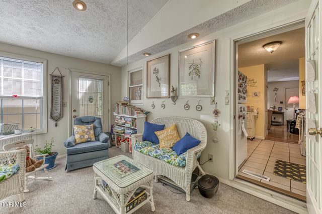 1189 Weaver Branch Road, Bluff City, TN 37618