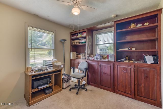 1189 Weaver Branch Road, Bluff City, TN 37618