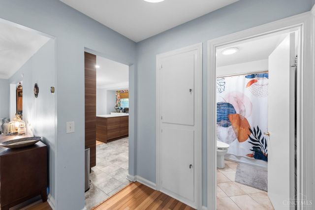 997 W North Bend Road, Cincinnati, OH 45224