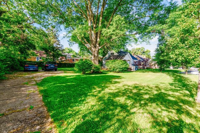 997 W North Bend Road, Cincinnati, OH 45224