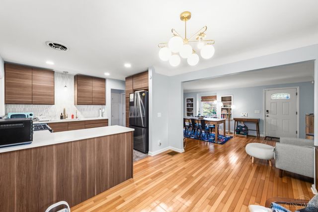997 W North Bend Road, Cincinnati, OH 45224