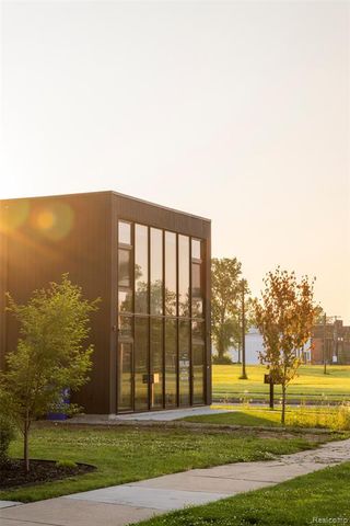 1797 Holcomb Street, Detroit, MI 48214