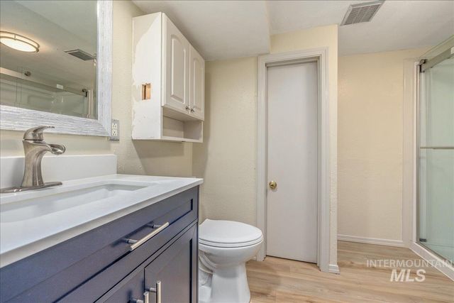 703 S Chestnut St., Nampa, ID 83686
