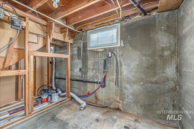 703 S Chestnut St., Nampa, ID 83686