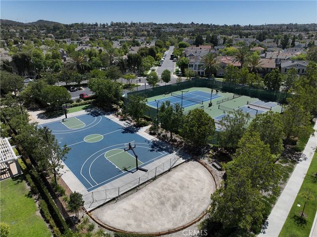 7 Chilmark Street, Ladera Ranch, CA 92694