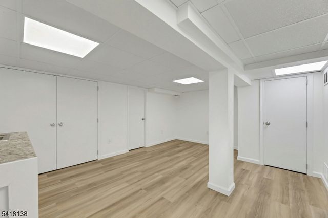 10 Lake Drive West, Wayne Twp., NJ 07470