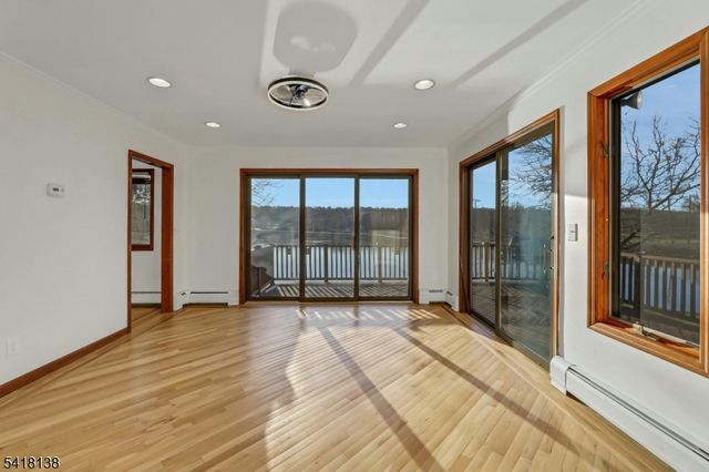 10 Lake Drive West, Wayne Twp., NJ 07470