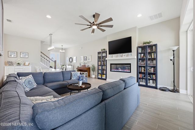 439 RUM RUNNER Way, St. Johns, FL 32259