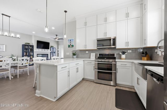 439 RUM RUNNER Way, St. Johns, FL 32259