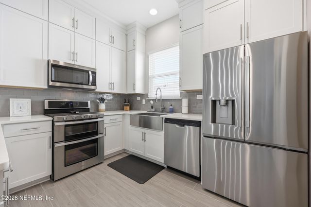 439 RUM RUNNER Way, St. Johns, FL 32259