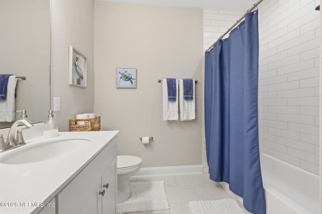 439 RUM RUNNER Way, St. Johns, FL 32259