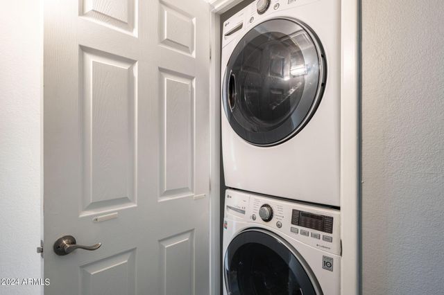 512 E Roanoke Avenue 6, Phoenix, AZ 85004