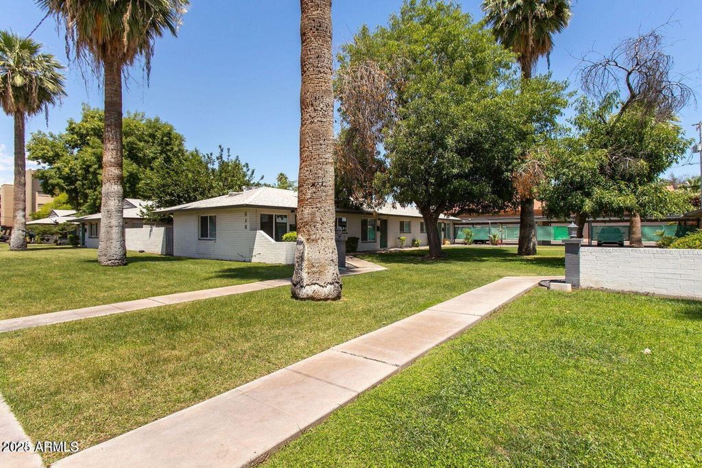 512 E Roanoke Avenue 6, Phoenix, AZ 85004