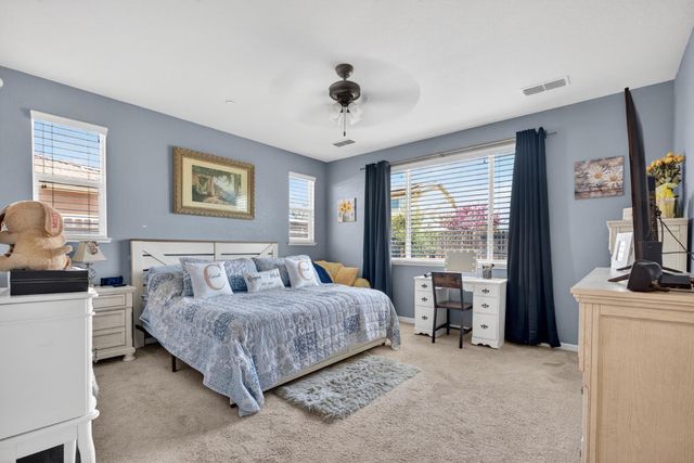 1708 Feathers Ct, Hughson, CA 95326