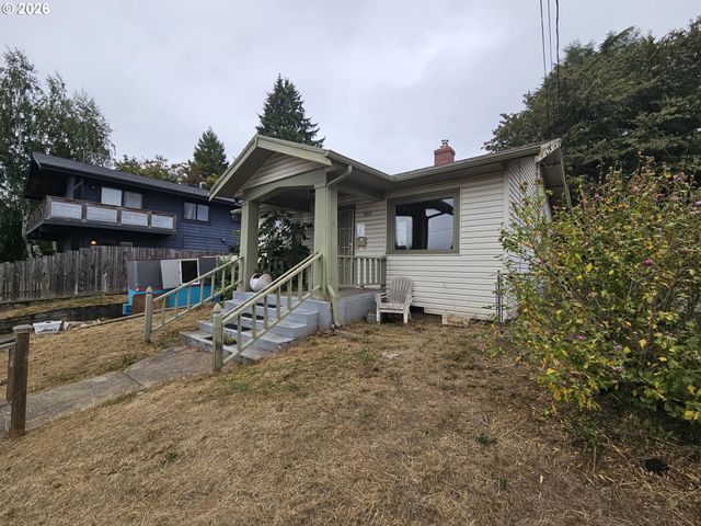 1411 Ne SKIDMORE St, Portland, OR 97211