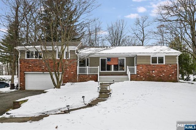 45 Indian Road, Wayne, NJ 07470