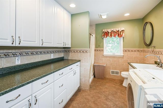 45 Indian Road, Wayne, NJ 07470