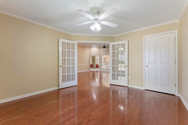 6195 ANDREA BLUFF CV, Bartlett, TN 38135