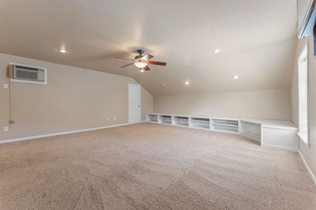 6195 ANDREA BLUFF CV, Bartlett, TN 38135