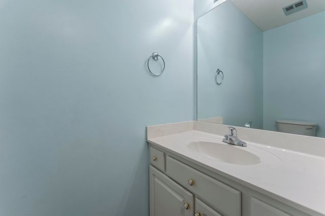 6195 ANDREA BLUFF CV, Bartlett, TN 38135