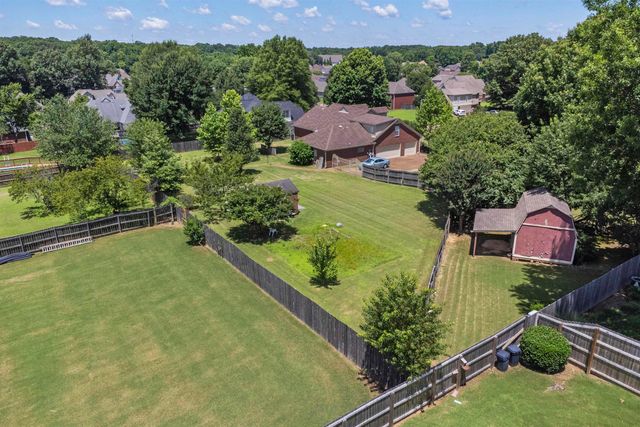 6195 ANDREA BLUFF CV, Bartlett, TN 38135