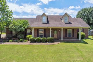 6195 ANDREA BLUFF CV, Bartlett, TN 38135