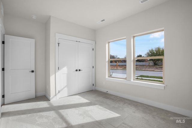 1696 E Grayson St, Meridian, ID 83742