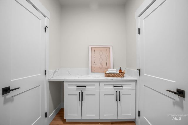 1696 E Grayson St, Meridian, ID 83742