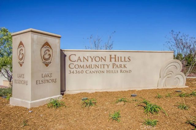 35516 Desert Rose, Lake Elsinore, CA 92532