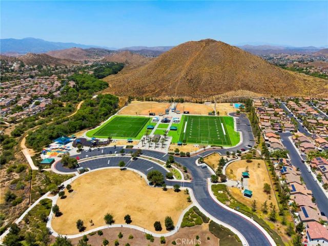 35516 Desert Rose, Lake Elsinore, CA 92532