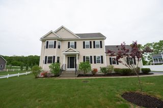 7 Willow Brook Lane, Blackstone, MA 01504