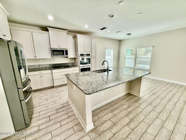 2153 EAGLE TALON Circle, Fleming Island, FL 32003
