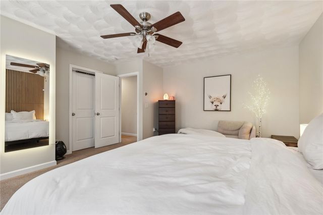 27 Rockcrest Lane, Johnston, RI 02919