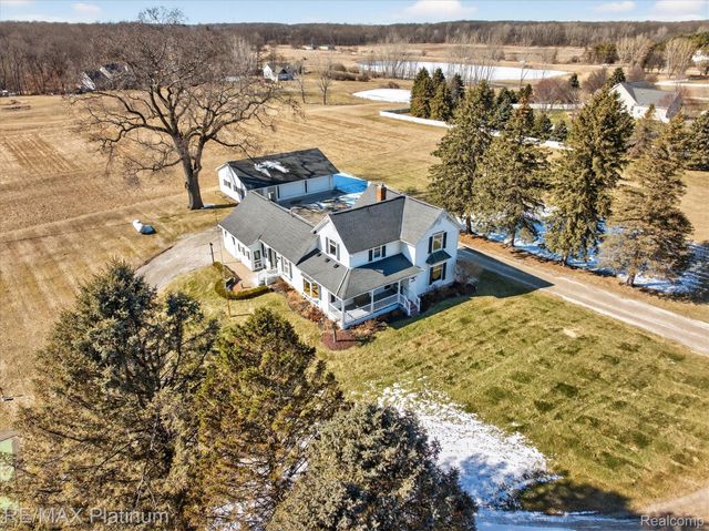 15330 Howlett Road, Unadilla Township, MI 48137