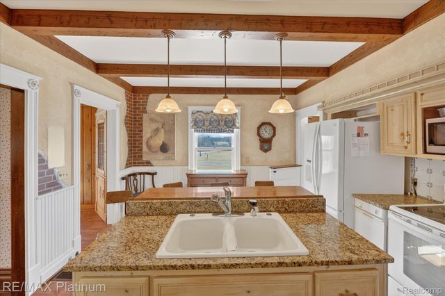 15330 Howlett Road, Unadilla Township, MI 48137