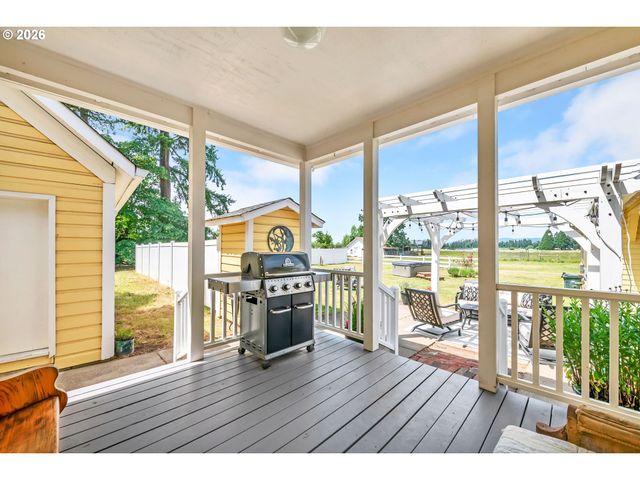 34671 MATTHEWS Rd, Eugene, OR 97405