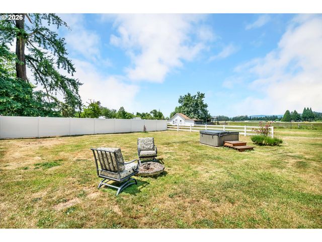 34671 MATTHEWS Rd, Eugene, OR 97405