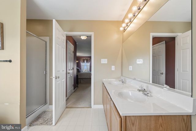 102 CONCORD CT, Woolwich Twp, NJ 08085