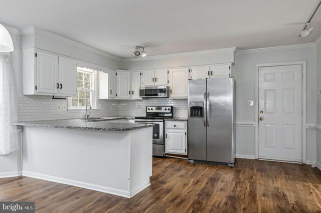 2009 WHITE LAKE DR, Fredericksburg, VA 22407