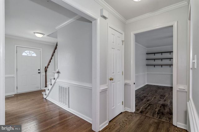 2009 WHITE LAKE DR, Fredericksburg, VA 22407