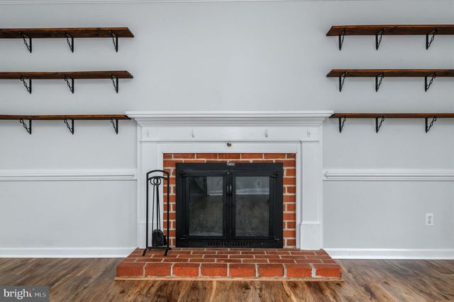 2009 WHITE LAKE DR, Fredericksburg, VA 22407