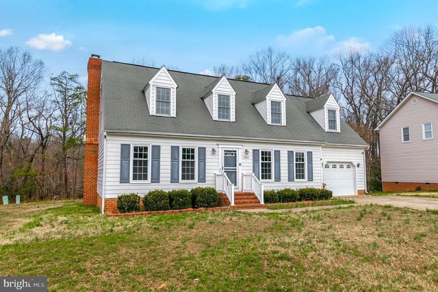 2009 WHITE LAKE DR, Fredericksburg, VA 22407