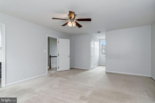 2009 WHITE LAKE DR, Fredericksburg, VA 22407