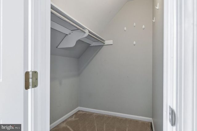 2009 WHITE LAKE DR, Fredericksburg, VA 22407