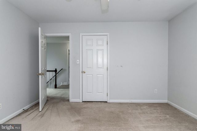 2009 WHITE LAKE DR, Fredericksburg, VA 22407