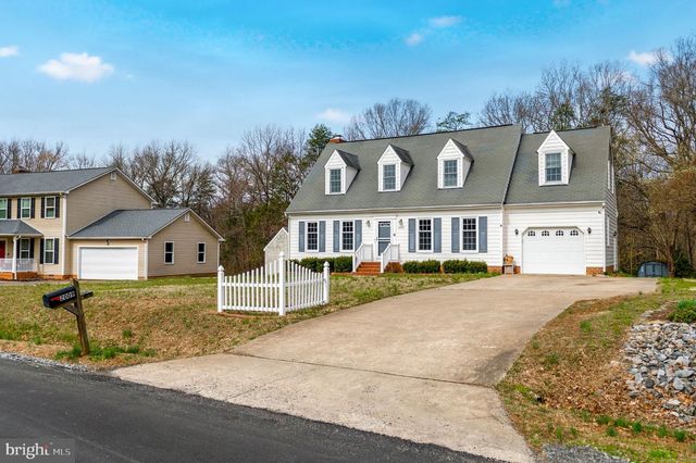 2009 WHITE LAKE DR, Fredericksburg, VA 22407