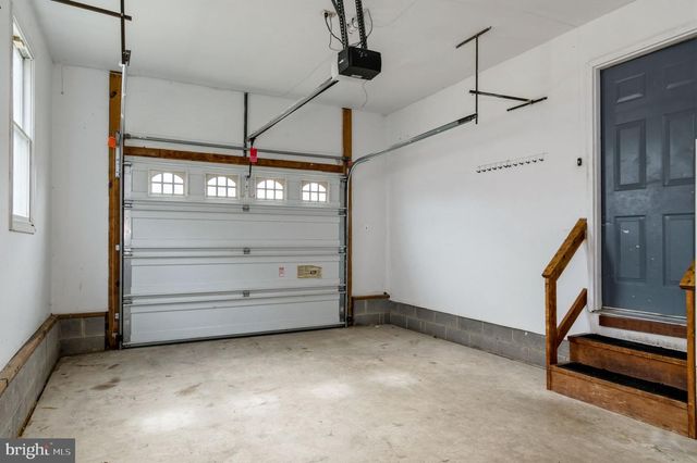 2009 WHITE LAKE DR, Fredericksburg, VA 22407