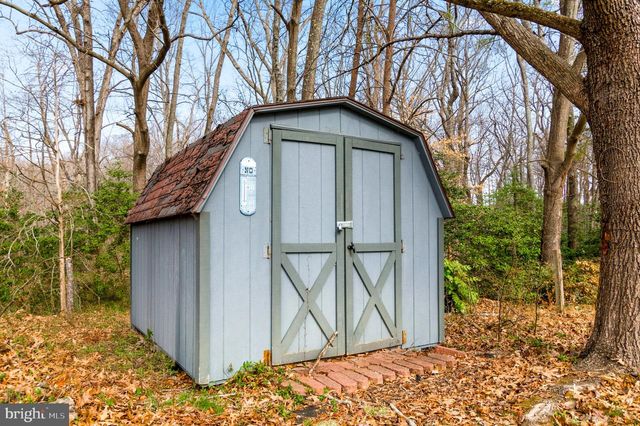 2009 WHITE LAKE DR, Fredericksburg, VA 22407