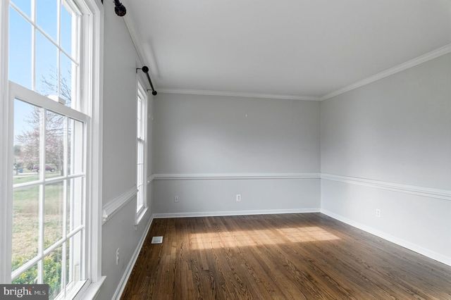 2009 WHITE LAKE DR, Fredericksburg, VA 22407