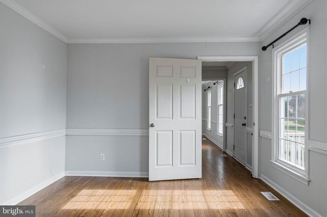 2009 WHITE LAKE DR, Fredericksburg, VA 22407